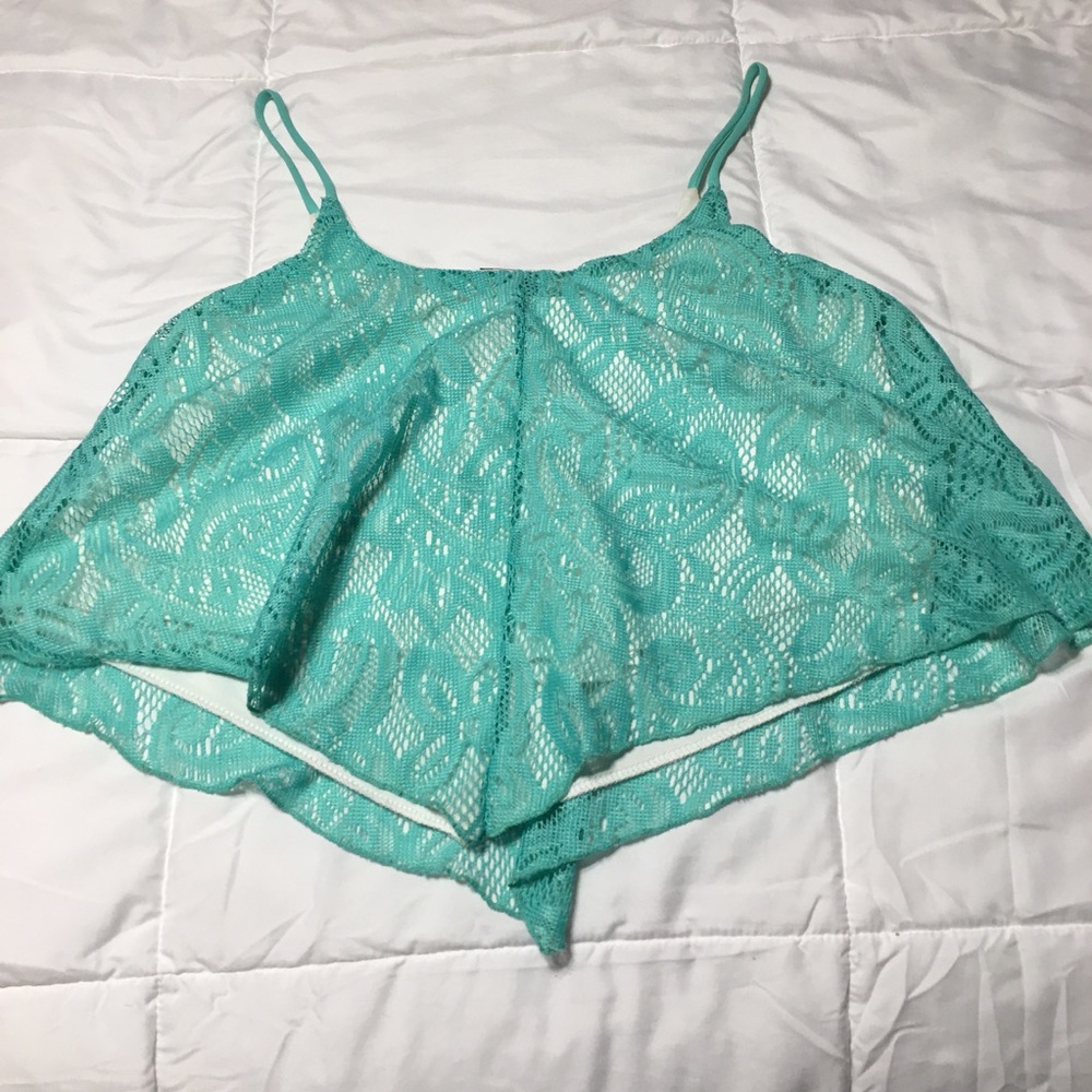 Crop top - Picture 2 of 4